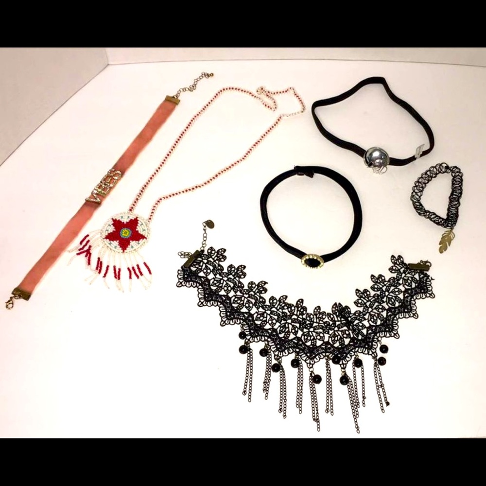 Collars Necklaces Bundle